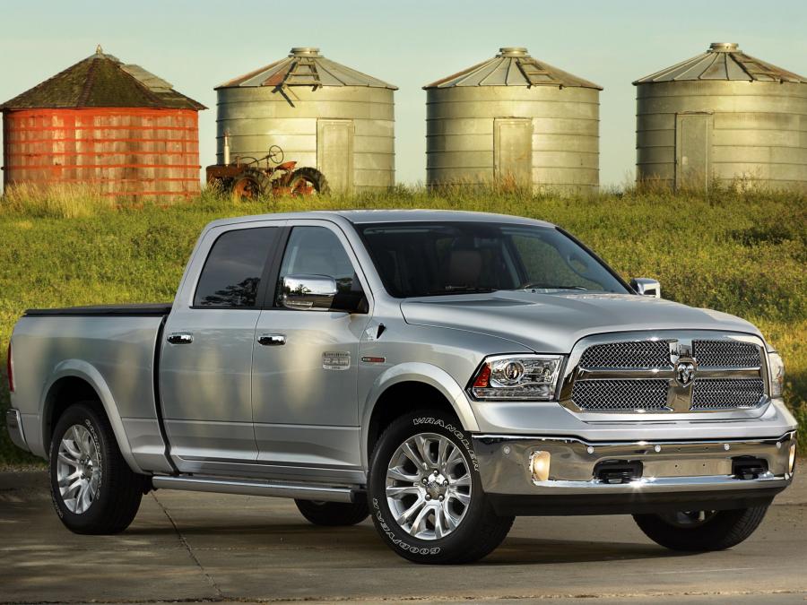  Dodge Ram 1500 Laramie Longhorn Crew Cab 2013 года  (фото 7 из 24)